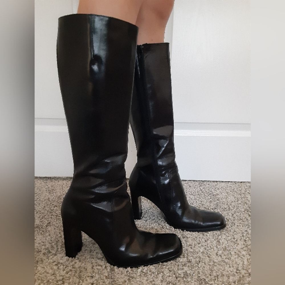 Black boots